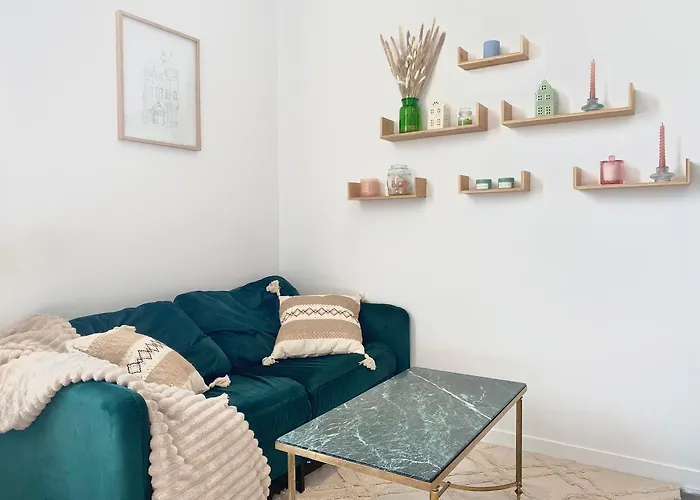 Grand Rénové Avec Goût Au Coeur D'angers, Centre Des Congrès Angers